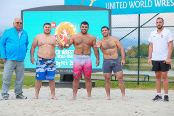Beach Wrestling Oyan Nazariani