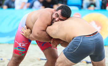 beach wrestling oyan nazariani