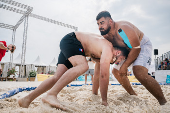 Beach Wrestling Oyan Nazariani